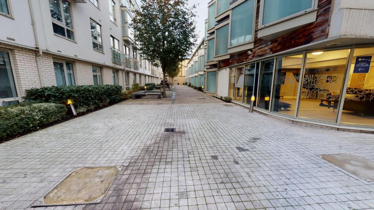 For Students Only Contemporary Studios At Iq Hoxton In London Exterior photo